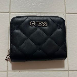 Guess Wallet. Never used like knew.